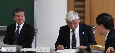 定例記者会見(平成25年2月27日)質疑応答の写真 定例記者会見(平成25年2月27日)質疑応答の写真