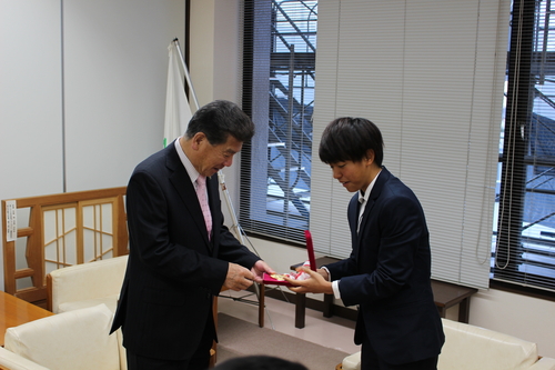 京川舞選手優勝報告2 京川舞選手優勝報告2