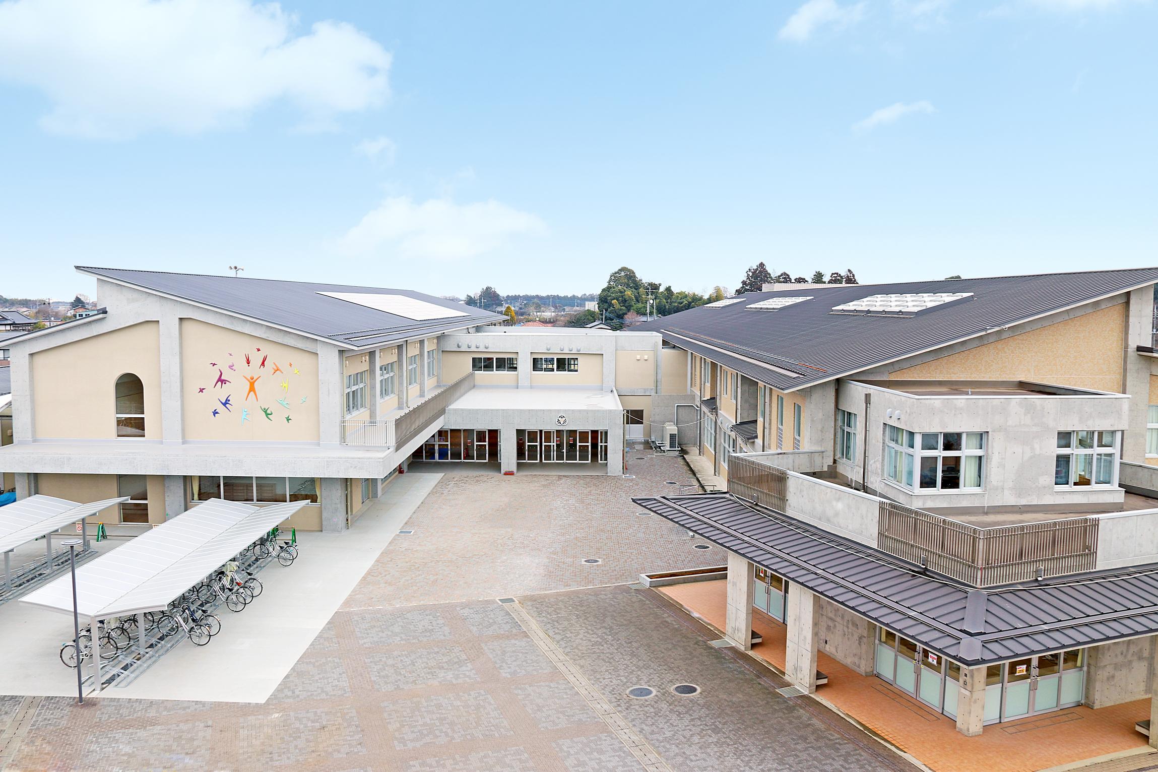 小川北義務教育学校_全景_補正