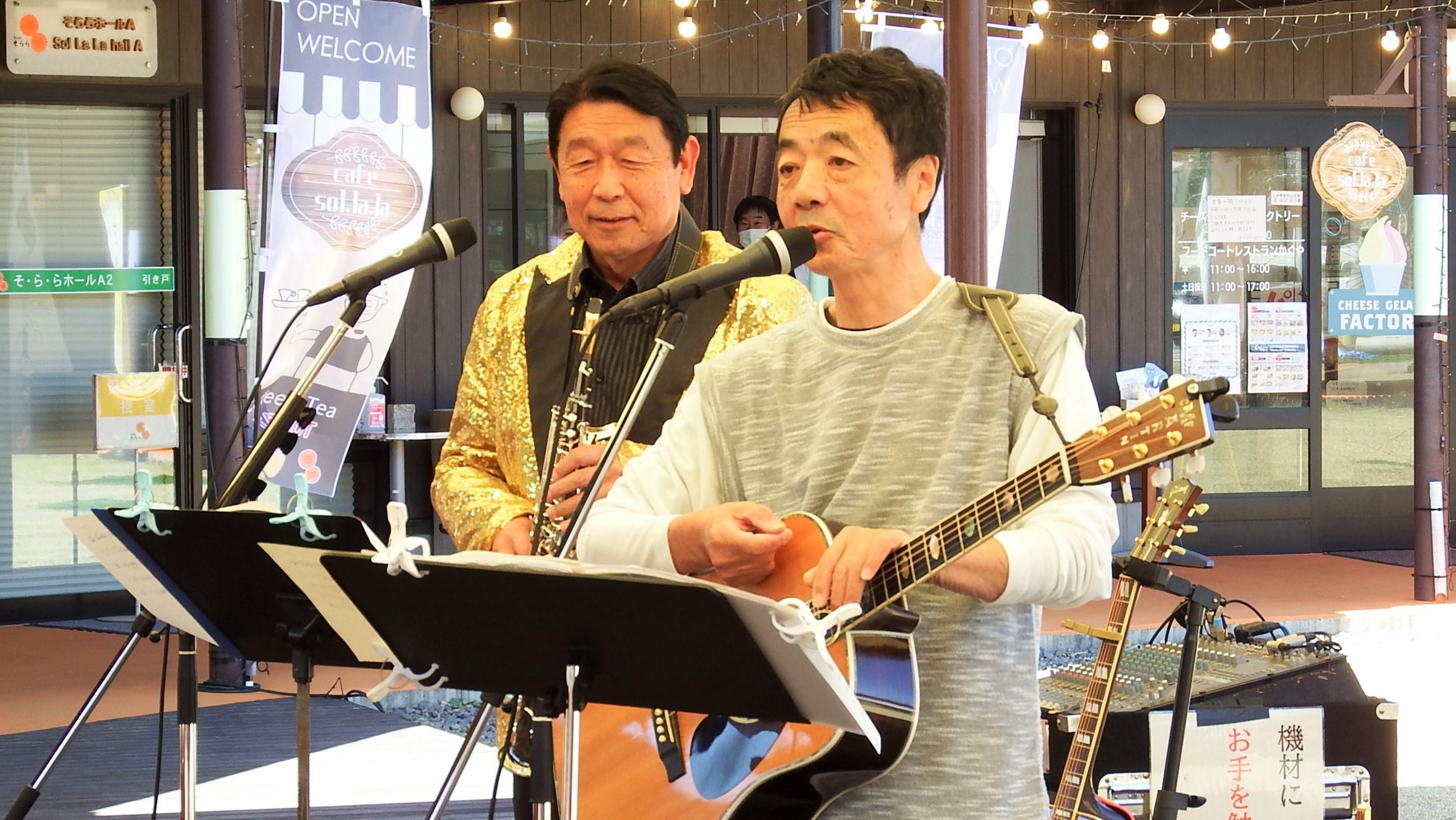 3月19日（日曜日）cafe sol.la.la(カフェソ・ラ・ラ)は、沼田隆政×橋本実ステージを開催♪