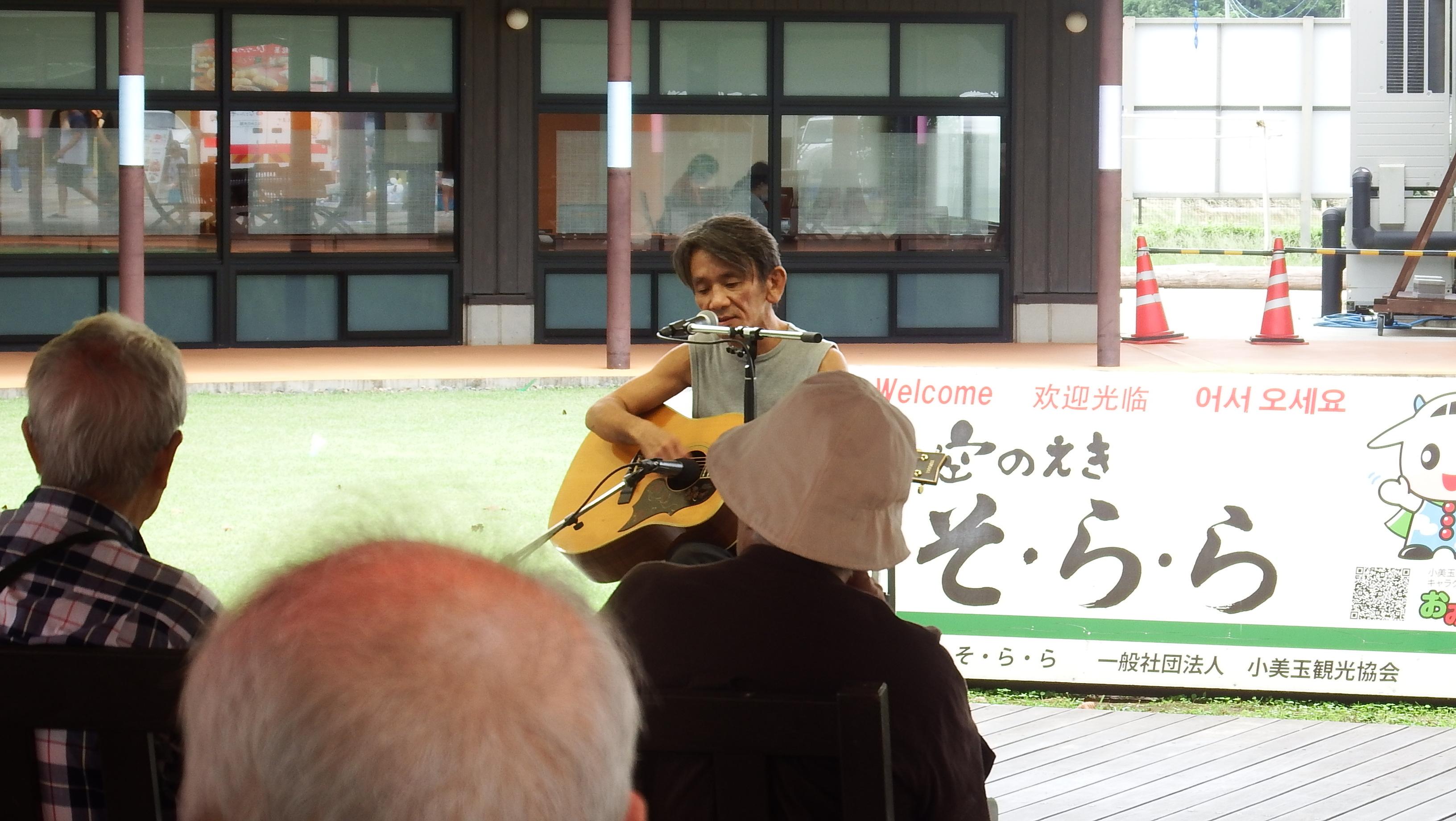 内山智晶写真2