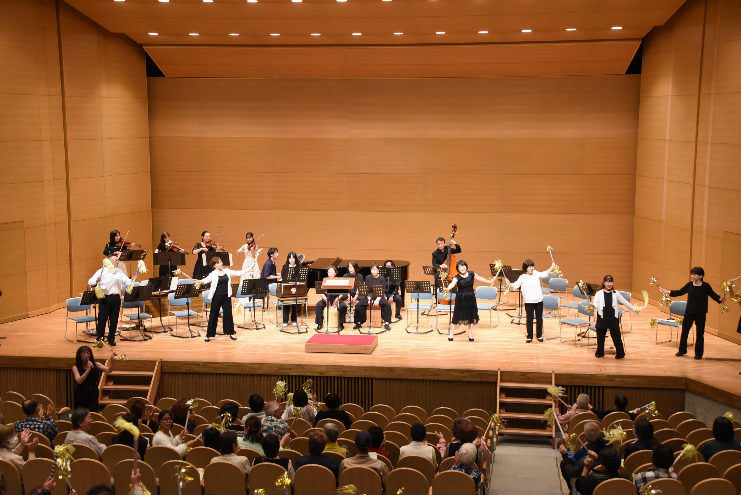 演奏会の様子（マツケンサンバ2）