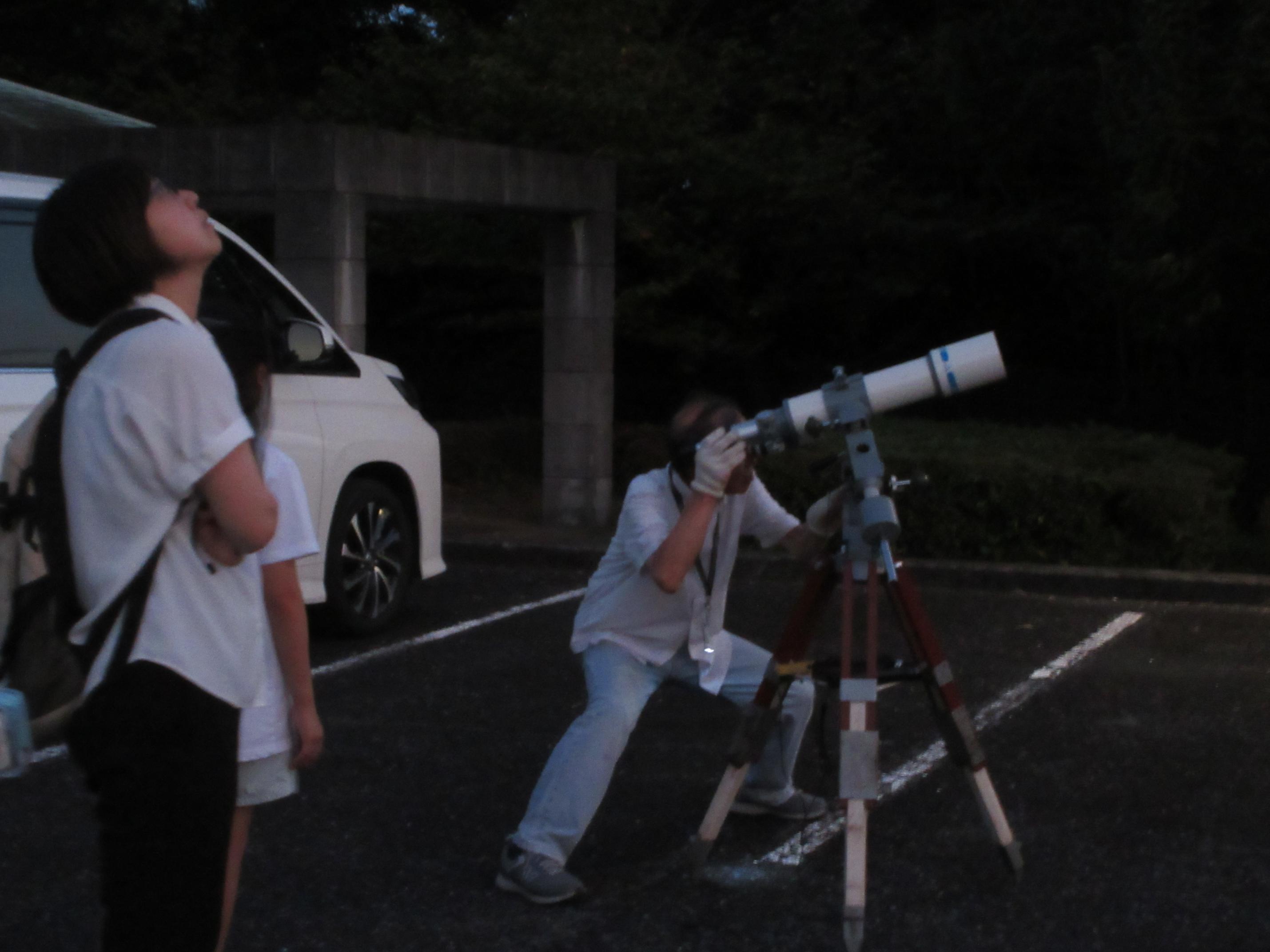 金星を見ている場面 金星を見ている場面