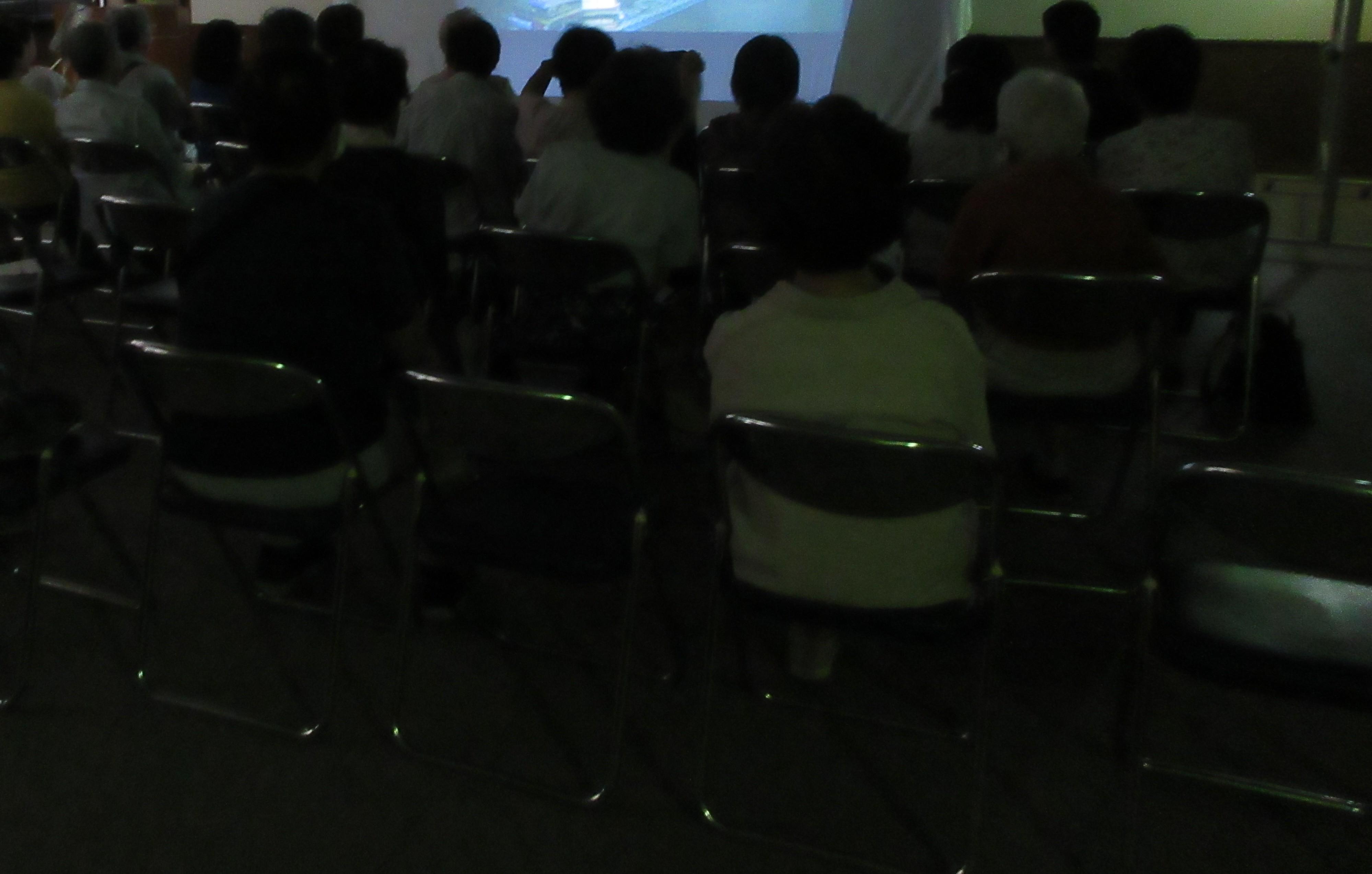 上映している様子 上映している様子